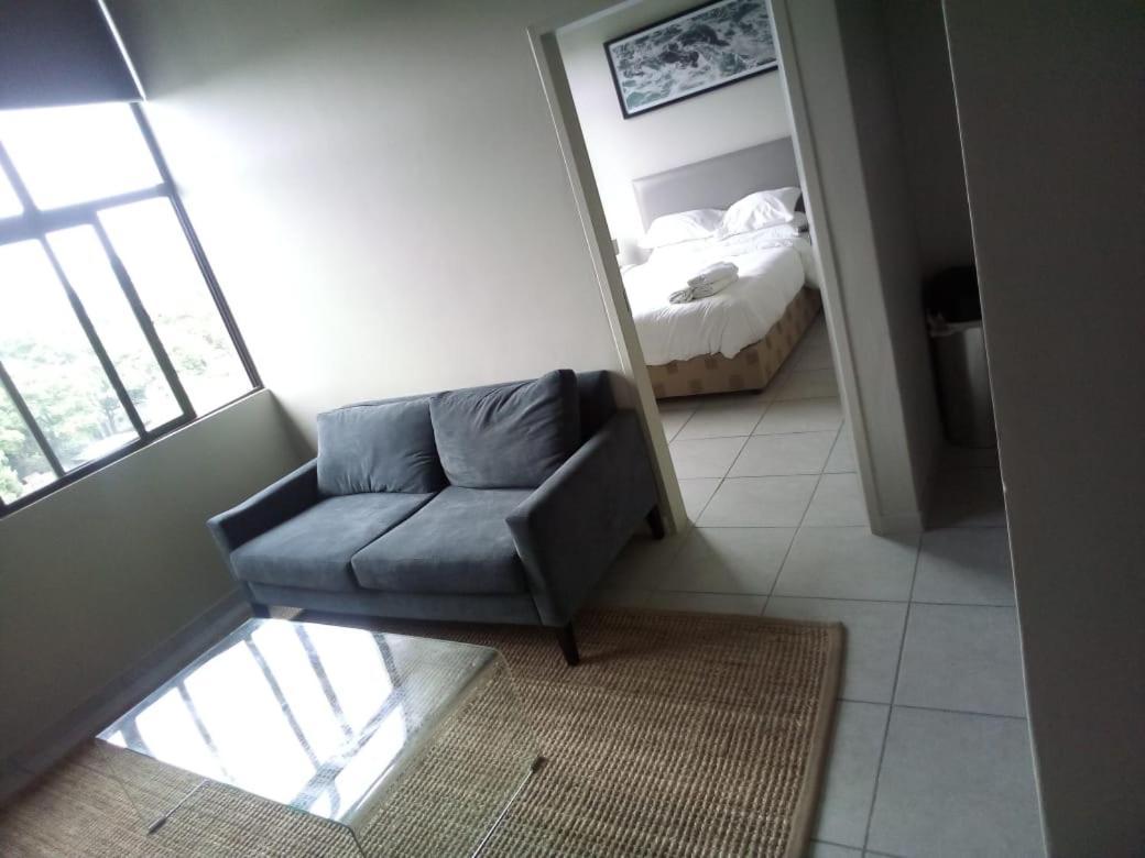 Rosebank Accommodation Johannesbourg Extérieur photo