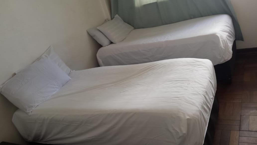 Rosebank Accommodation Johannesbourg Extérieur photo
