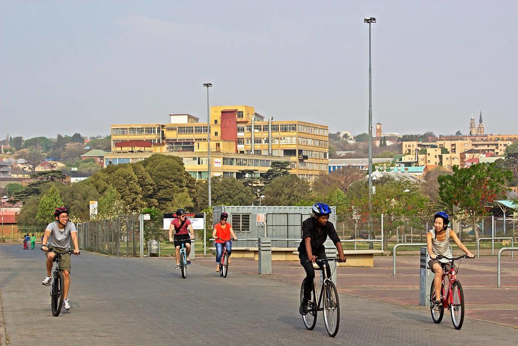 Rosebank Accommodation Johannesbourg Extérieur photo